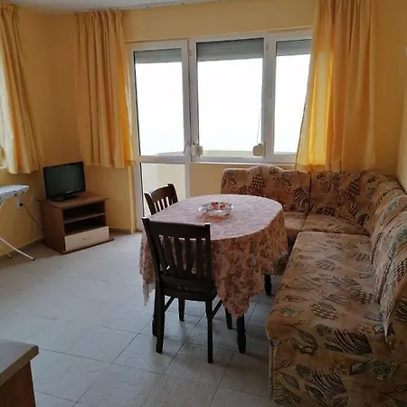 Krisia Apartamento *