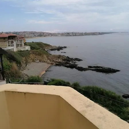 Krisia Apartamento *